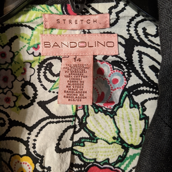 2 piece suit - Picture 4 of 8